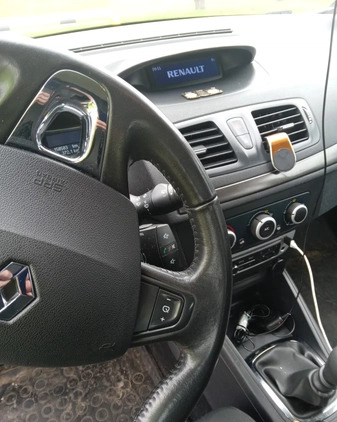 Renault Megane cena 28900 przebieg: 158000, rok produkcji 2016 z Trzebiatów małe 466